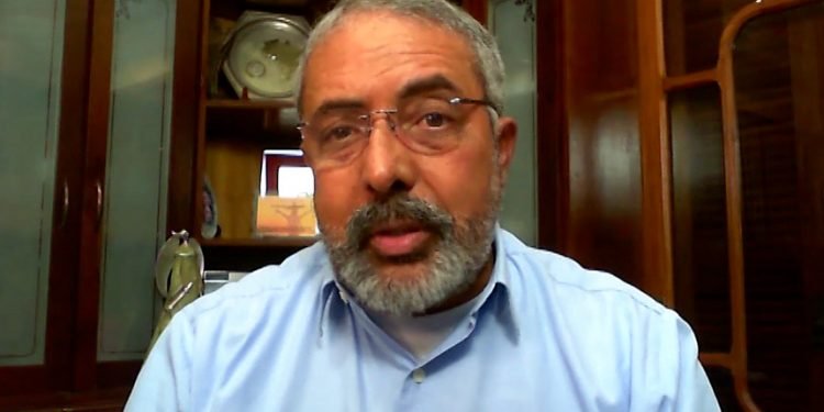 Paim defende investimento público para estimular a economia e combater o desemprego