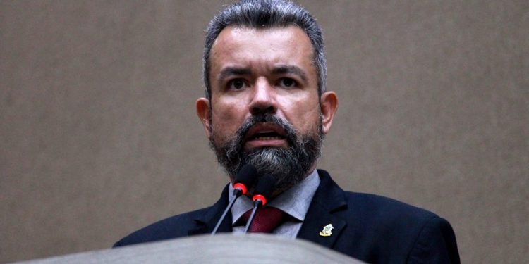 No Dia Nacional do Ciclista, Peixoto reforça conscientização e respeito à categoria