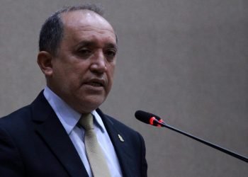 Professor Samuel parabeniza aniversário do Santo Agostinho e destaca ações executadas