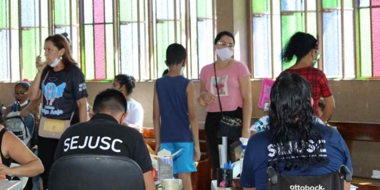 Em ação itinerante, Sejusc realiza cadastro de carteiras para Pessoas com Deficiência