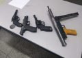 No final de semana, PM prendeu 26 pessoas e apreendeu oito armas de fogo
