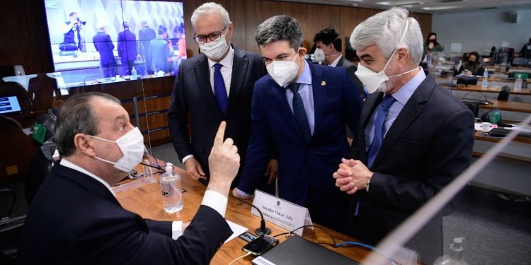 Depois de quatro adiamentos, Francisco Maximiano, dono da Precisa, deve ser ouvido pela CPI