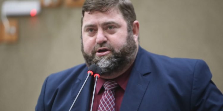 William Alemão destaca importância de Marcha no fortalecimento do legislativo municipal