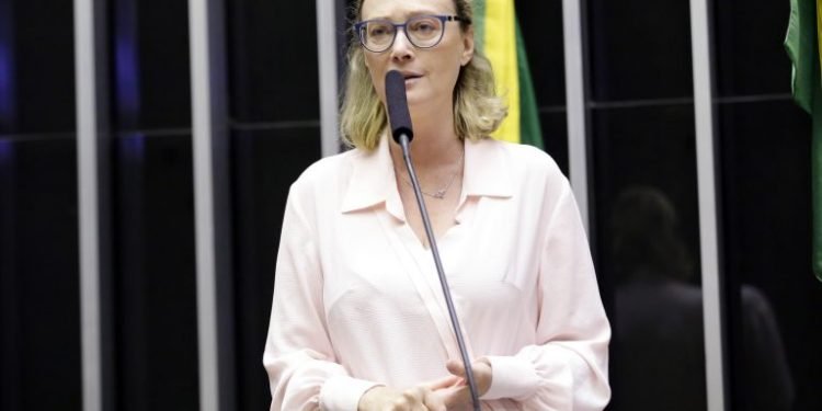 Projeto determina identificação pública de lugares de repressão política durante ditadura