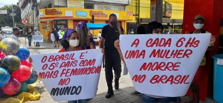 Comissão debate violência contra mulheres durante a pandemia