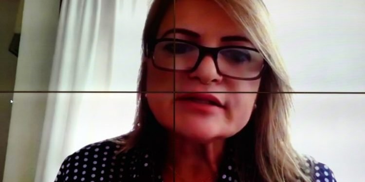 Comissão de Trabalho aprova fim de contrato autônomo exclusivo