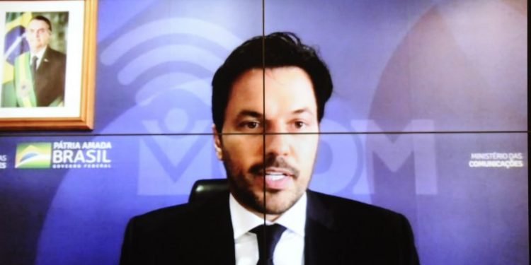 Comissão ouve ministro sobre destinação de verbas para publicidade sobre Covid