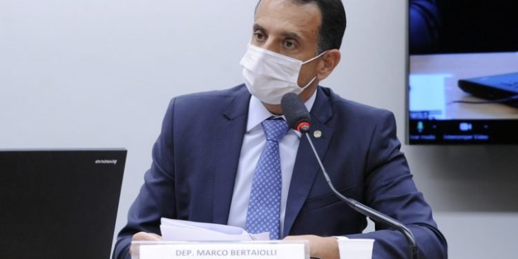 Comissão aprova normas sanitárias simplificadas para pequeno produtor rural