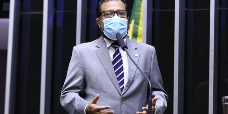 Comissão debate impactos da erosão territorial no Arquipelágo do Bailique, no Amapá