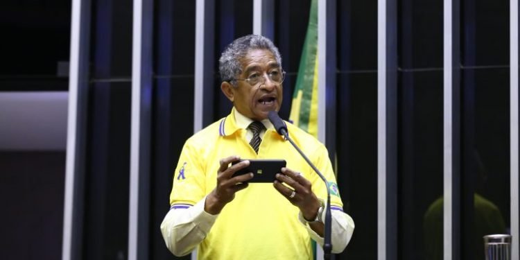 Deputado questiona constitucionalidade de desestatização dos Correios