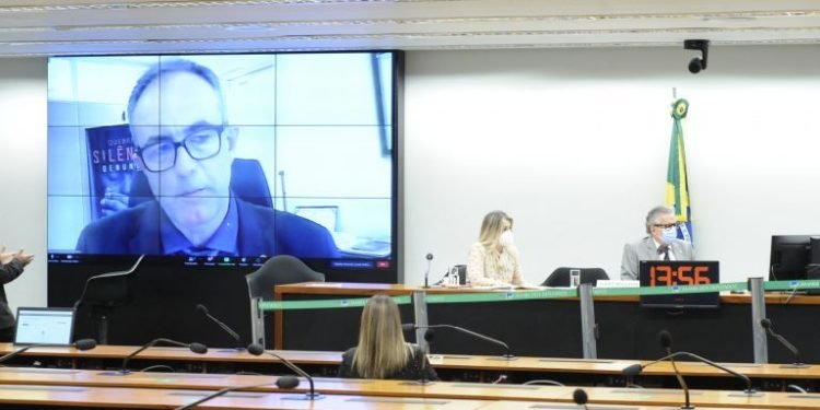 Governo e Ministério Público sugerem mudanças em projeto que cria benefício para órfãos da pandemia