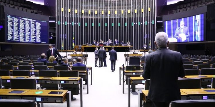 Câmara aprova nome de Jaime Lerner para nova ponte entre Brasil e Paraguai; acompanhe