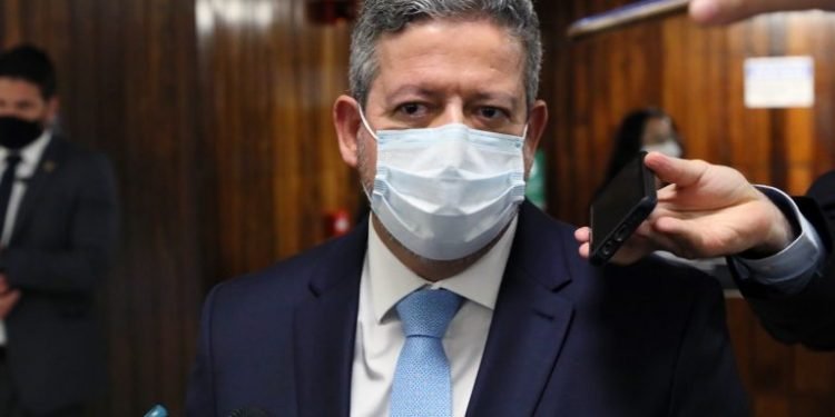 Lira diz não acreditar em nenhum tipo de ruptura democrática