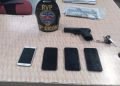 PMAM detém dois indivíduos e apreende adolescente após roubo de aparelho celular na zona centro-oeste