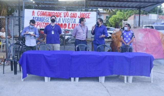 Deputado João Luiz anuncia início de construção de quadra de esportes, no São Jorge