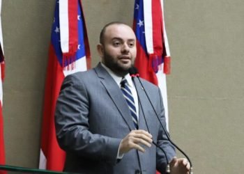 Deputado Fausto Jr. propõe audiência pública para discutir aumento de garimpos no interior do AM