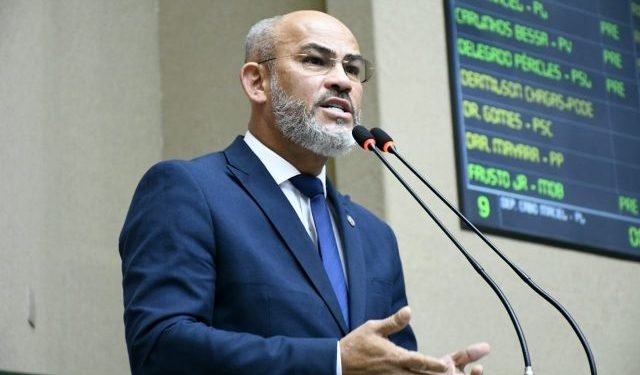 Cabo Maciel destaca que Governo do Estado dá início ao plano de manutenção e recuperação de vicinais