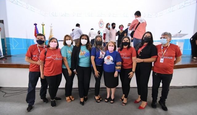 Presidente da Comissão de Educação da Aleam se torna madrinha de projeto de educação em Manaus