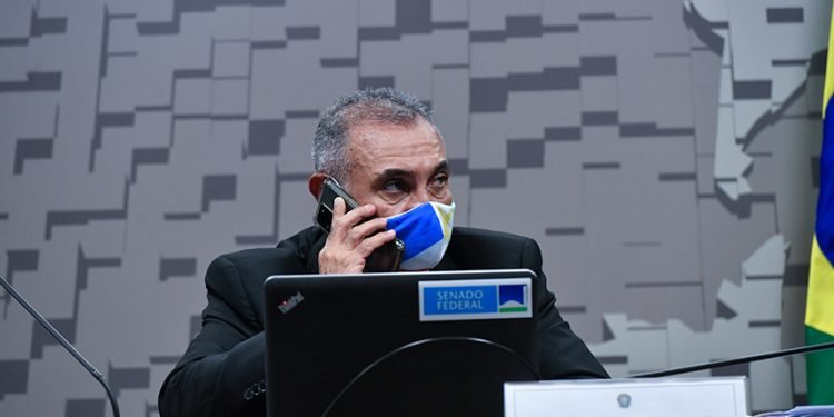 Comissão para fiscalizar fluxo migratório e situação de refugiados se reúne nesta terça