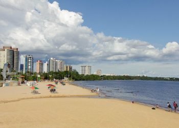 Praia da Ponta Negra fica interditada no feriado da Semana da Pátria, atendendo decreto do prefeito