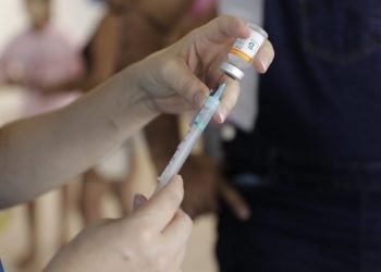 Vacinação contra a Covid-19 terá 11 pontos de atendimento neste sábado