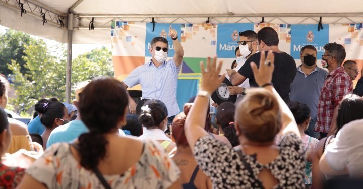 Prefeito David Almeida entrega comunidade São João com todas as ruas recuperadas