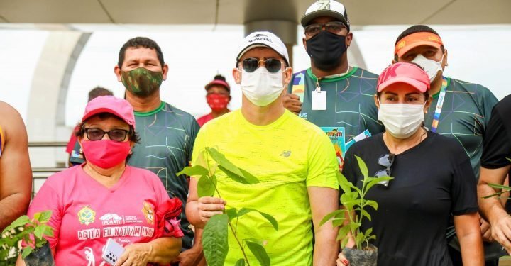 No Dia da Amazônia, prefeito David Almeida enfatiza campanha de conscientização e combate à queimada