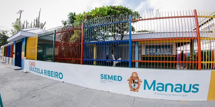 Vereadores destacam ações voltadas à Educação durante entrega do CMEI Graziela Ribeiro