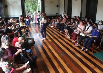 Professores da Prefeitura de Manaus fazem ação para melhorar aprendizagem de crianças na alfabetização