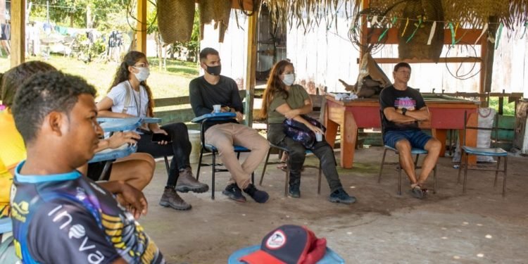Governo do Amazonas realiza oficina de cadastro de selo do produtor orgânico no Careiro da Várzea