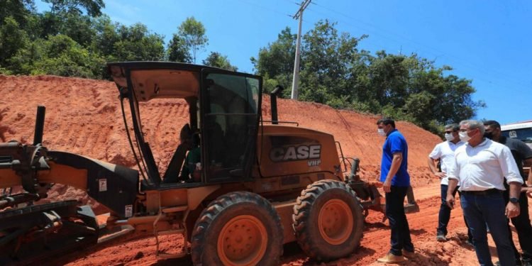 Reforma em ramal facilita acesso de clientes a restaurante em Iranduba: ‘Aumentou 100%’, diz proprietário