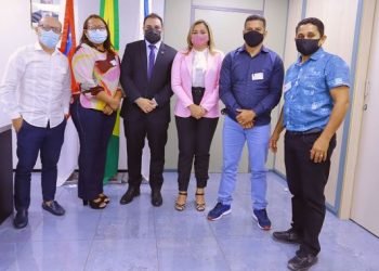 Vereadores de Manicoré pedem ajuda de Roberto Cidade para conter apagões na cidade