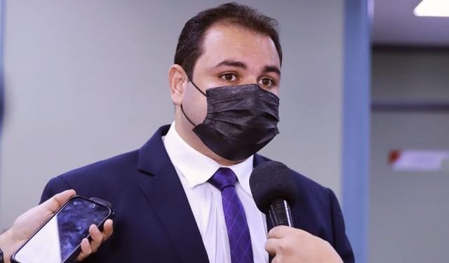 Presidente Roberto Cidade cobra do Dnit previsão de asfaltamento do Ramal da Democracia