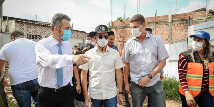 Peixoto acompanha David e Marcos Rotta em obra de infraestrutura no Parque das Garças