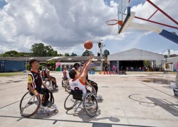 Seminário debate importância da educação física para a saúde de pessoas com deficiência