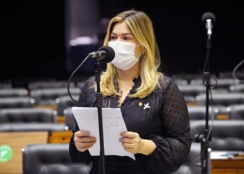 Comissão aprova projeto que isenta de impostos alimentos para diabéticos