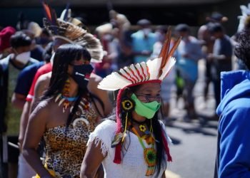 Audiência debaterá papel das mulheres indígenas no combate às ameaças a seus povos