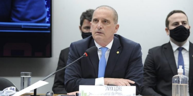 Comissão ouve ministro do Trabalho sobre planos e metas da Pasta