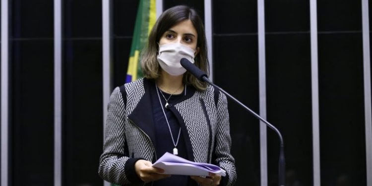 Comissão aprova projeto que institui política nacional de apoio e proteção ao aleitamento materno