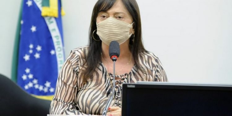 Profissionais da cultura destacam importância de financiamento permanente para o setor