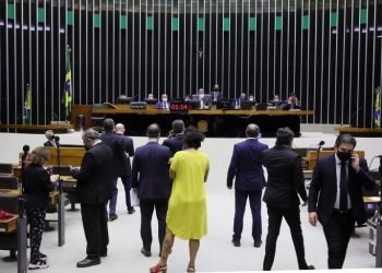Deputados comentam nota conciliadora de Bolsonaro após protesto de caminhoneiros