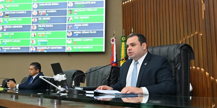 Presidente Roberto Cidade parabeniza Zona Franca e reforça importância do modelo para economia do país