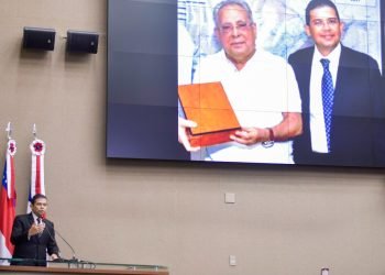 Proposta do Deputado João Luiz para criação de Medalha Amazonino Mendes na Aleam ganha apoio coletivo de outros deputados
