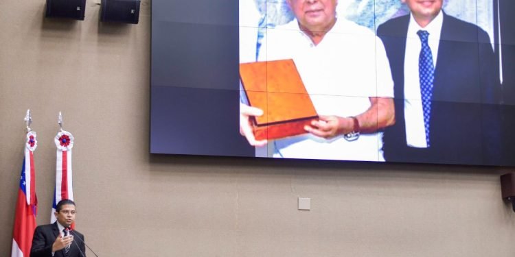 Proposta do Deputado João Luiz para criação de Medalha Amazonino Mendes na Aleam ganha apoio coletivo de outros deputados