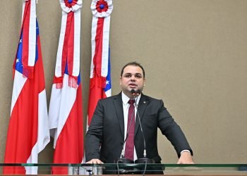 Propostas de Roberto Cidade reforçam importância de ações em saúde para o câncer colorretal e a endometriose