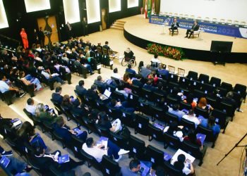 Seminário sobre Direito Eleitoral marca abertura do ano letivo da Escola de Contas do TCE-AM