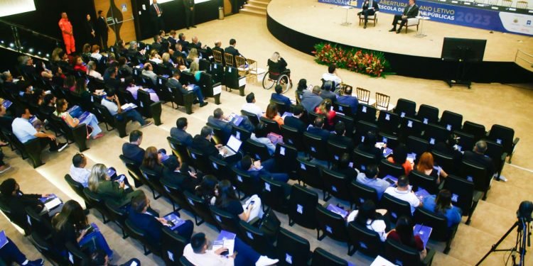 Seminário sobre Direito Eleitoral marca abertura do ano letivo da Escola de Contas do TCE-AM