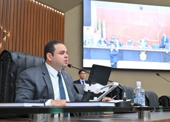 Roberto Cidade irá reapresentar PL que institui cadastro de áreas suscetíveis a deslizamentos de grande impacto