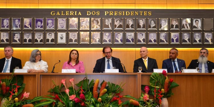 Corregedor de Justiça do Amazonas participa no Pará de lançamento do Programa de Regularização Fundiária da Corregedoria Nacional de Justiça