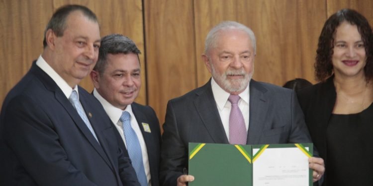 Governo do Amazonas destaca autonomia do CBA para captação de novos investimentos
